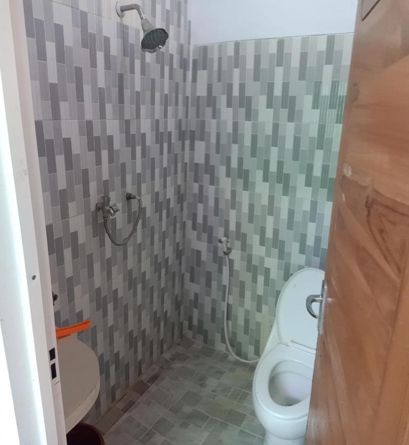 Latansa Homestay Banyuwangi  Ngoại thất bức ảnh